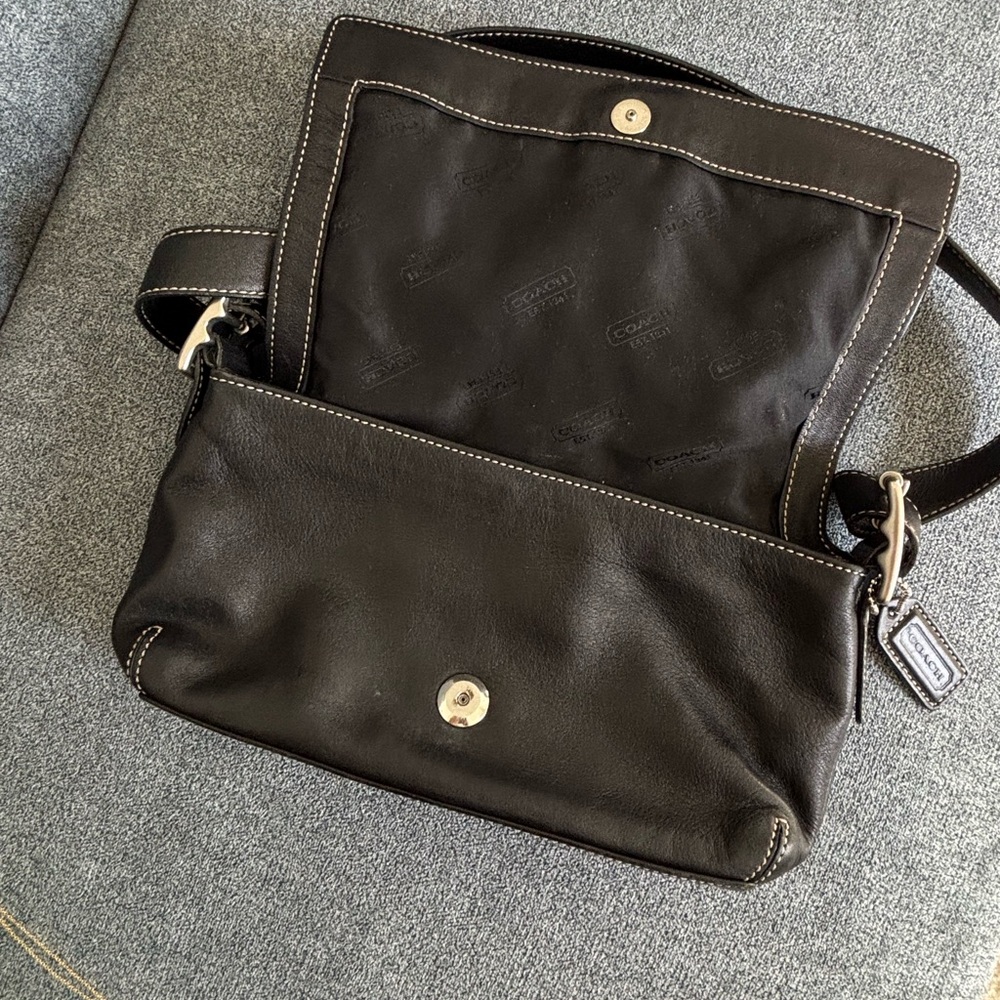 Coach Y2K Legacy Leather Small Flap Demi, Vintage Purse - Picture 2 of 9